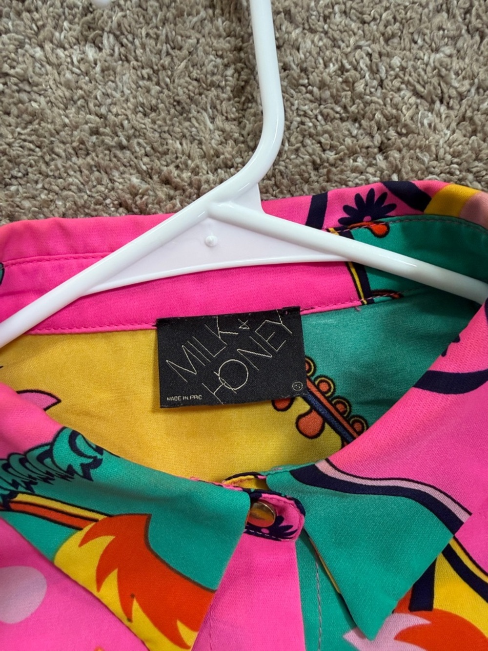 Milk & Honey Retro Cropped Blouse - Picture 8 of 9